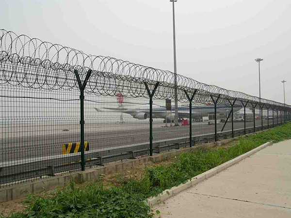 飞机场围网 - 安平县博丰金属丝网制品厂图片4